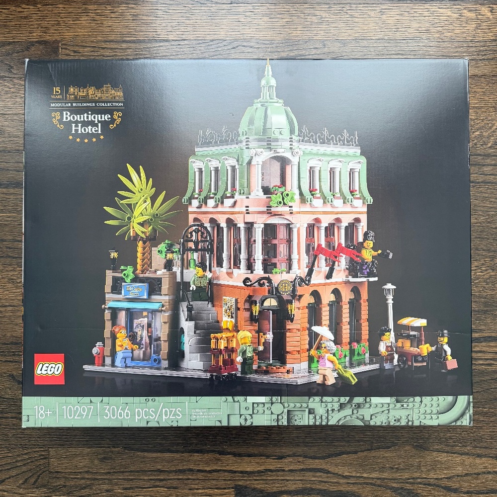 LEGO ICONS Boutique Hotel 10297 | NIB